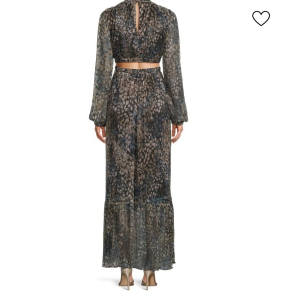 Guess Dresses & Skirts - Guess Black and Brown Patterned Maxi Dress